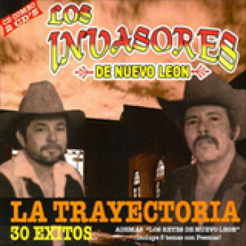 Album La Trayectoria 30 Éxitos de Los Invasores de Nuevo León