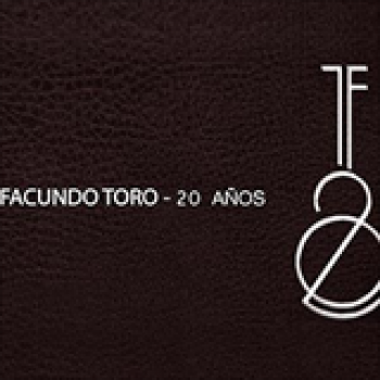 Album 20 Años de Facundo Toro