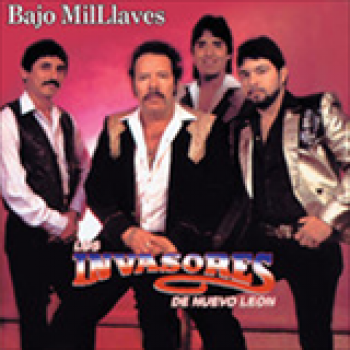 Album Bajo Mil Llaves de Los Invasores de Nuevo León